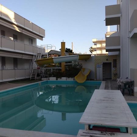 אלבה אדריאטיקה Claudia Residence מראה חיצוני תמונה