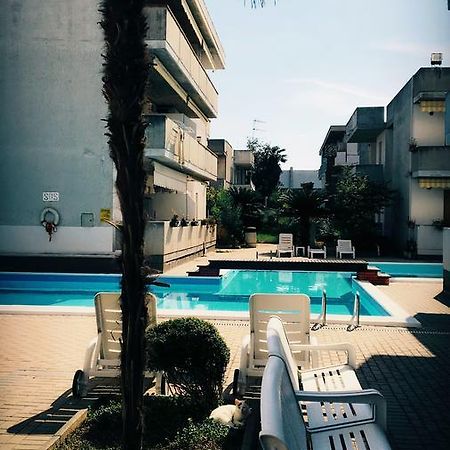 אלבה אדריאטיקה Claudia Residence מראה חיצוני תמונה