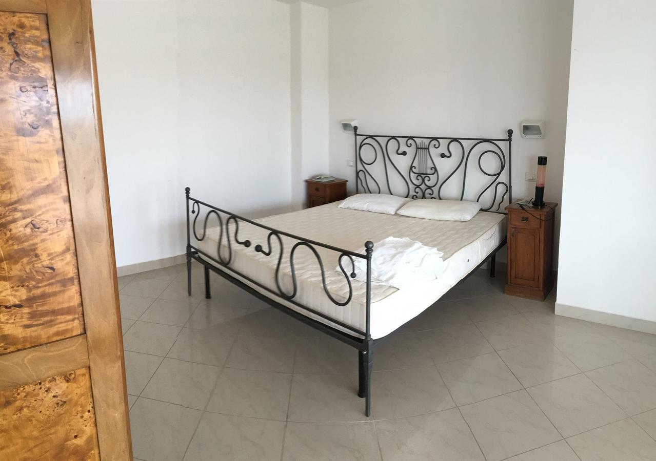 אלבה אדריאטיקה Claudia Residence מראה חיצוני תמונה