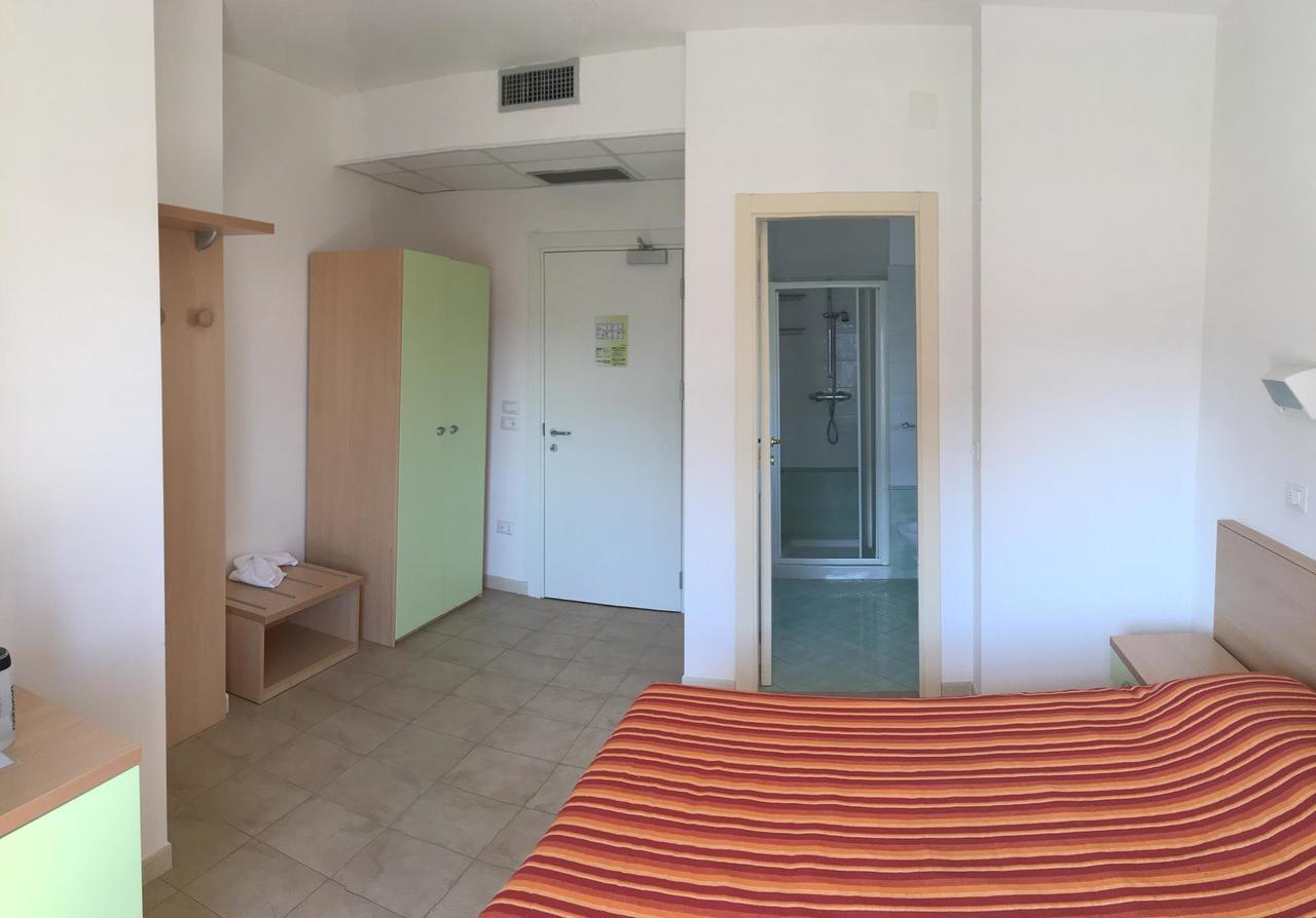 אלבה אדריאטיקה Claudia Residence מראה חיצוני תמונה
