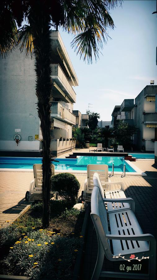 אלבה אדריאטיקה Claudia Residence מראה חיצוני תמונה